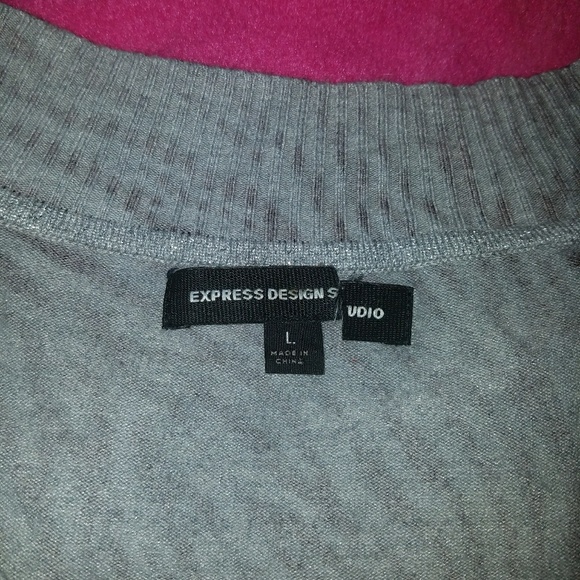 Express sweatee - Picture 2 of 2